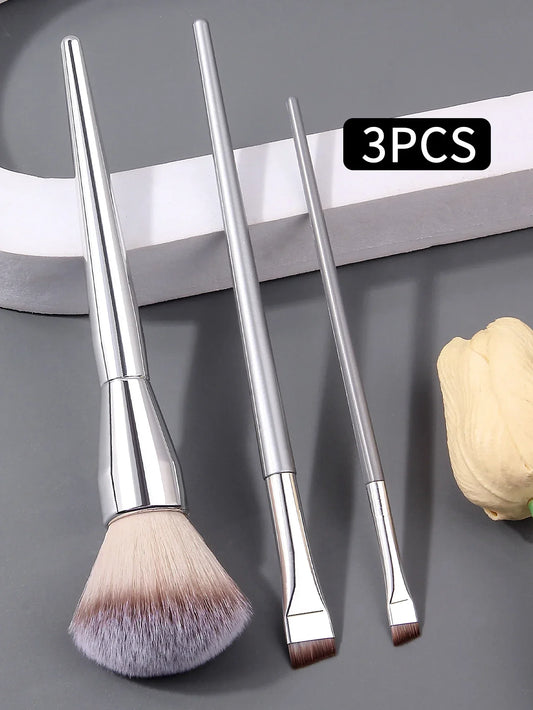 3Pcs Silver Mini Makeup Brush Set – Flower Blush Brush + 2 Precision Eyeliner Brushes