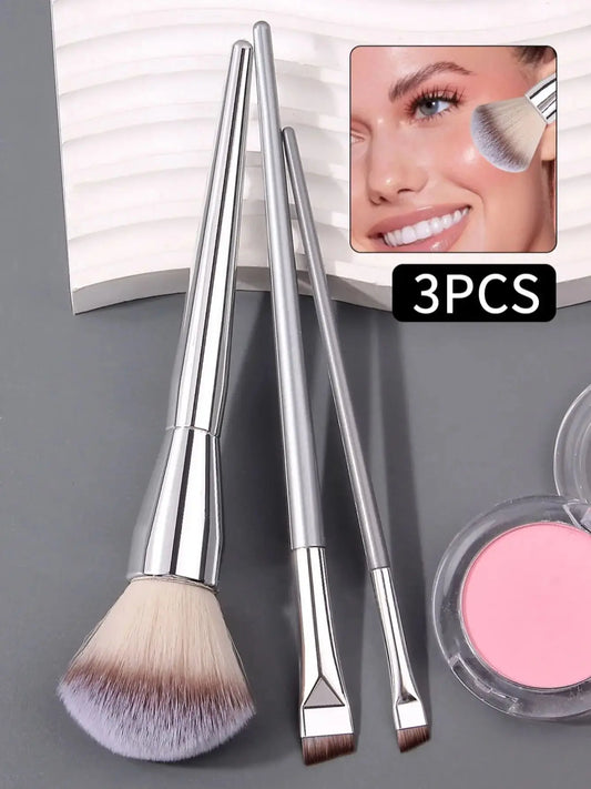 3Pcs Silver Mini Makeup Brush Set – Flower Blush Brush + 2 Precision Eyeliner Brushes